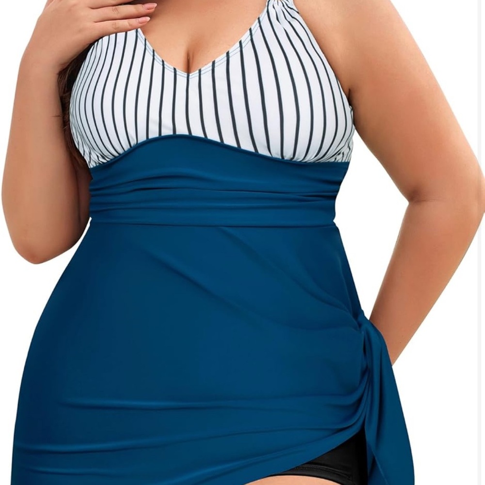 Hanna Nikole EUC Size 22 Halter Top Asymmetrical Skirted Swim Top Striped